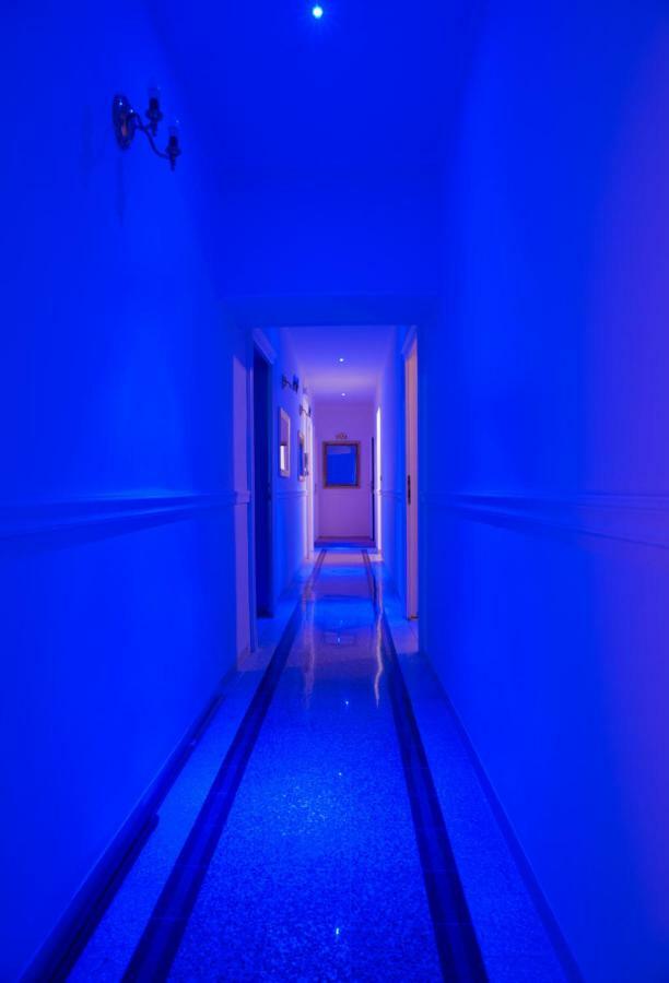 Guest House Biondi ローマ エクステリア 写真
